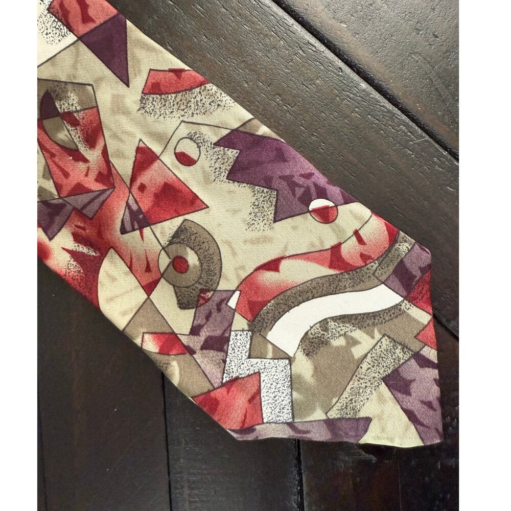 Structure Vintage 90's 100% Silk Green, Red, Purple Tie
